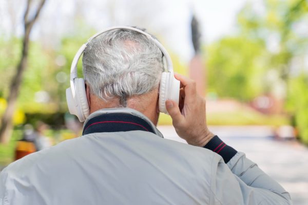 Beneficios de la música para personas mayores